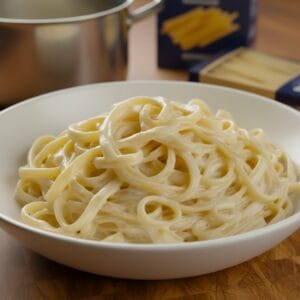 Authentic Fettuccine Alfredo